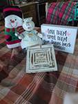 lot 911 image: Christmas Decor Collection - Snowman and Signs