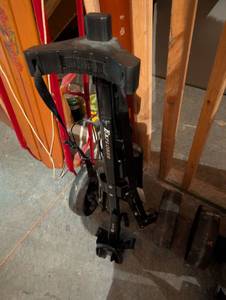 lot 203 image: Walk behind golf bag caddy