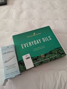 lot 206 image: Young Living Everyday Oils Essential Oil Kit with USB Diffuser