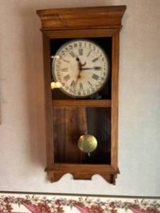 lot 4304 image: E Ingraham Co Wall Clock with Pendulum