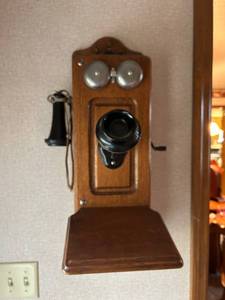 lot 4305 image: Wall Mount Wooden Telephone with Double Bells