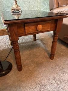 lot 4318 image: Oak Side Table with Glass Top and Storage Drawer