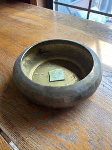 lot 4325 image: Hosley Solid Brass Bowl Made in India