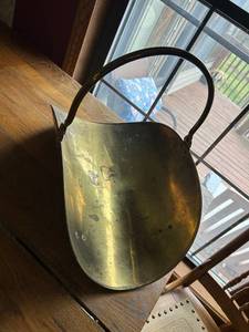 Large Brass Fire Coal Scuttle Bucket with Iron Handle