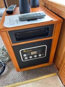 lot 4347 image: Dr. Heater Infrared Space Heater with Remote Control