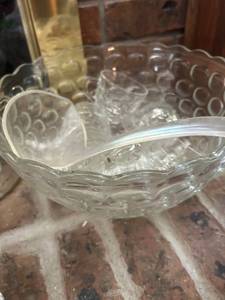 lot 4389 image: MCM punch bowl, cups and ladle