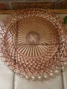 lot 4400 image: Pink Depression Glass Scalloped Edge platter