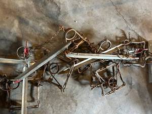 lot 4419 image: Collection of Animal Traps and Metal Hardware