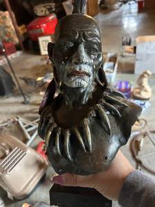 lot 4430 image: Native American Bronze Bust Sculpture