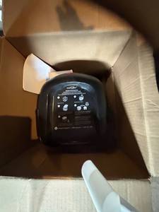 lot 4447 image: Bonidy Electric Ice Therapy Appliance with Instructions