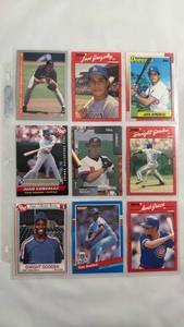 lot 34 image: Baseball Trading Card Collection with Various Players
