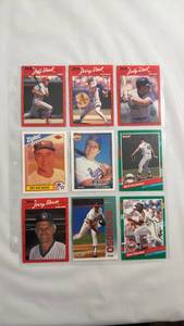 lot 69 image: 1990s Baseball Card Collection Lot