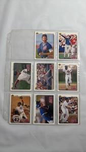 lot 110 image: 1992 Upper Deck Chicago Cubs Baseball Card Collection