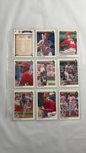 lot 120 image: St. Louis Cardinals Baseball Card Collection Upper Deck