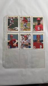 lot 122 image: St. Louis Cardinals Baseball Trading Cards Set