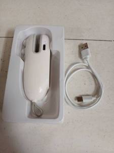lot 58909 image: Portable Sealing Machine - White - Retail $10
