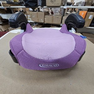lot 2495 image: Graco TurboBooster 2.0 Backless Booster Car Seat, Travel Booster Seat for Children Ages 4-10, Weight 40-100 Pounds and Height up to 57 Inches. DOM 11124