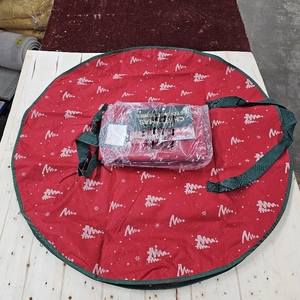 lot 2597 image: ELONG HOME 36 Inch Wreath Storage Container, 2 Pack Deluxe Wreath Storage Bag with Dual Zippers, Easy Access Christmas Wreath Storage Bag with Carry Handles and Clear Label Pocket