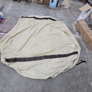 lot 2622 image: Square Patio Furniture Cover, tan approximately 6X6