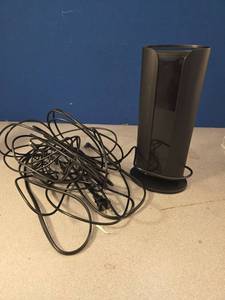 lot 454 image: Indoor TV Antenna for Digital HDT - Retail $0