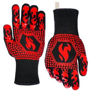 lot 791 image: QUWIN BBQ Gloves, BBQ Accessories 1472�� Extreme Heat Resistant, Grilling Gloves Silicone Non-Slip Oven Mitts, Kitchen Gloves for BBQ, Grilling, Cooking, Baking-1 Pair�� (One Size Fits Most, Red) - Retail $14