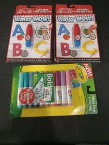lot 3863 image: Melissa & Doug Water Wow Alphabet Pad with Crayola Mini Markers Bundle