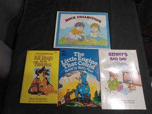 lot 3878 image: 1980s Childrens Book Collection - 4 Book Set