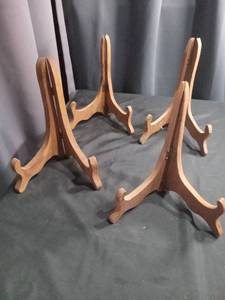 lot 3432 image: Wooden Folding Plate Display Stands