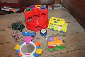 lot 4050 image: Misc. Toys