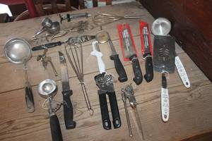 lot 4102 image: Kitchen Utensils and More