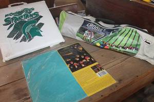 lot 4154 image: Croquet Set, NIP Sky Lantern & More