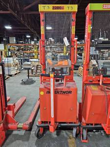 lot 6017 image: Interthor EHS10001590 Electric Stacker 2200 lb Capacity
