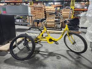 lot 6081 image: Yellow Industrial Cargo Tricycle with Platform