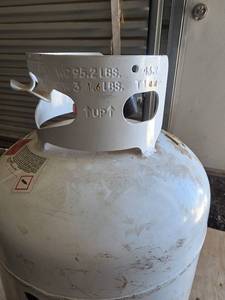 lot 54000 image: Manchester Tank 30lb Propane Cylinder