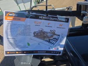 lot 68 image: Arteer 84-inch Rock Grapple Bucket RGB-84W
