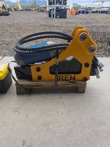 lot 233 image: IREH Hydraulic Breaker Hammer with Hose Assembly