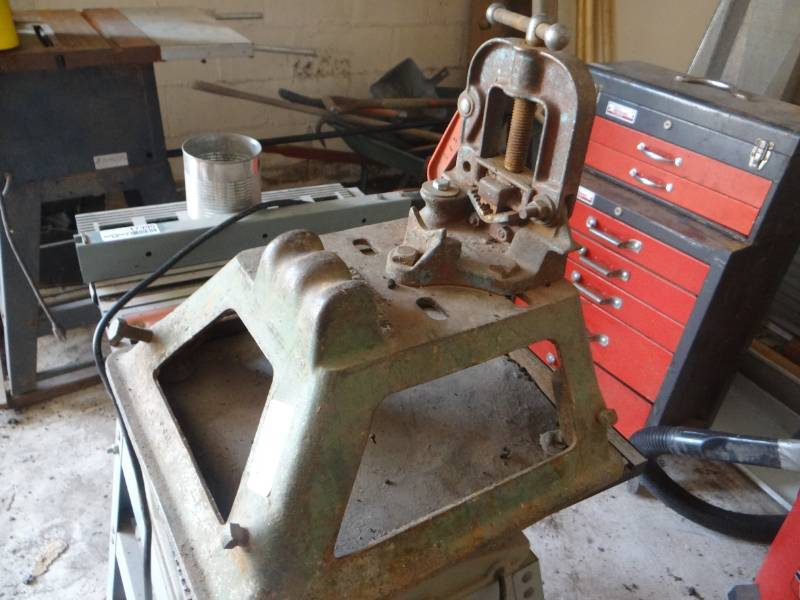 lot 17394 image: Ridgid Pipe clamp.