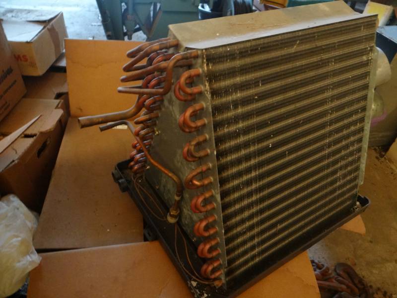 lot 17436 image: Condensing coil.
