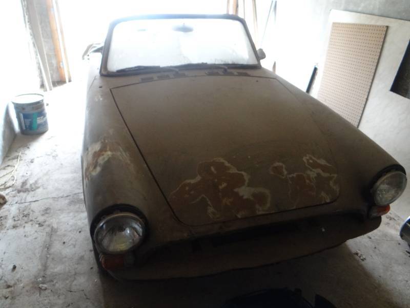 lot 17463 image: 1967 Sunbeam.