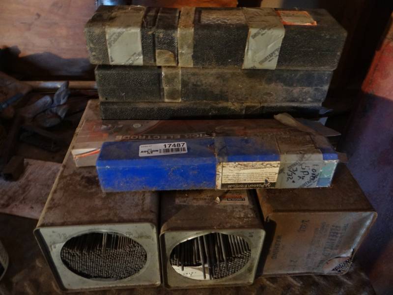 lot 17487 image: Large lot of welding rods.