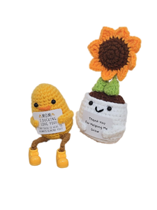 lot 32663 image: Handmade Crochet Mom Duck and Sunflower Set with Message Cards