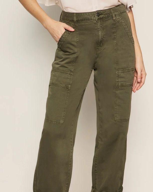 lot 6117 image: Boyfriend Utility Pant Kalamata - Retail $139