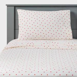 lot 32692 image: Full Sized Heart Kids Cotton Sheet Set - Pillowfort