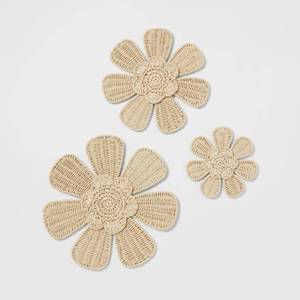 lot 15416 image: 3pc Woven Flower Kids Wall Decor Set - Pillowfort