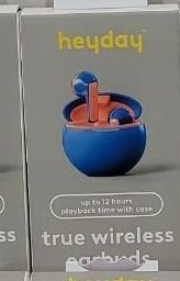 lot 16422 image: Heyday 6 Ft. USB-a to USB-C Soft Touch Charging Cable Turquoise New Sealed Box