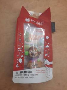 lot 15500 image: Tonies Daniel Tigers Neighborhood Jodi Platypus Tonie Figurine