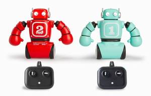 lot 15513 image: FAO Schwarz Robot Knockout Remote Control Boxing Set
