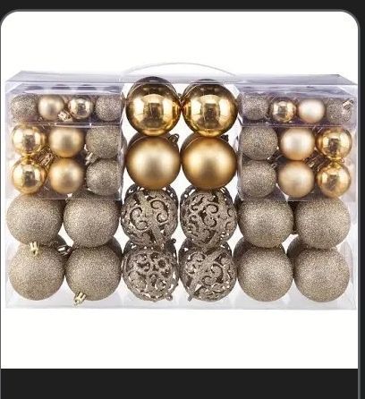 lot 16706 image: Christmas Ornaments (Stock Pic Different)