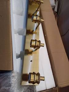 lot 35038 image: AMRUIPO Bathroom Light (Missing One Glass Part)- Retail $100