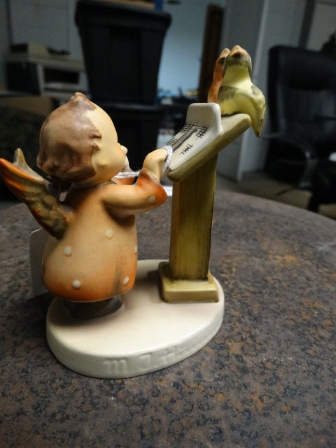 lot 11509 image: Hummel figurine stamped 169- Made in Germany
